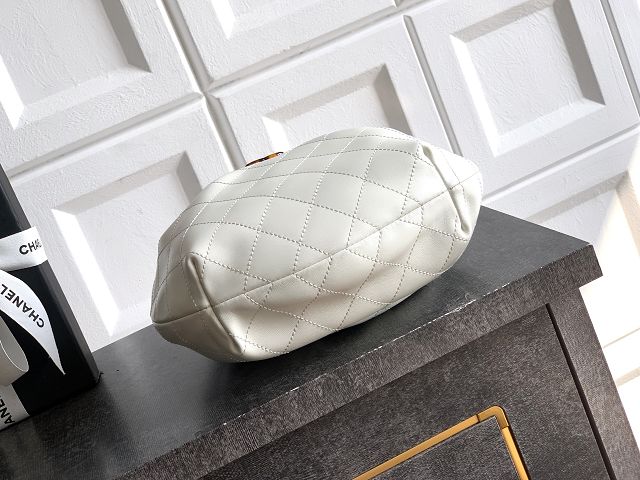 CC original lambskin small hobo bag AS6022 white