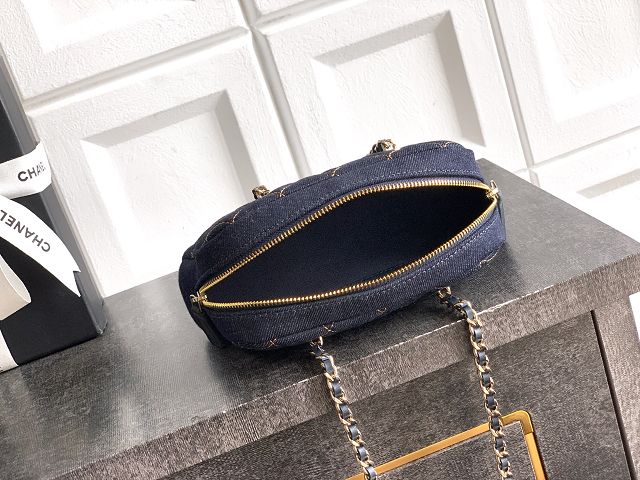 CC original denim clutch with chain AP5092 blue