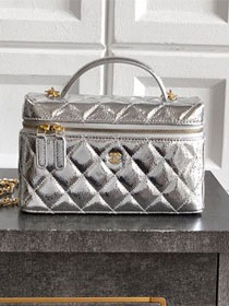 CC original shiny calfskin vanity with chain AP4385 silver